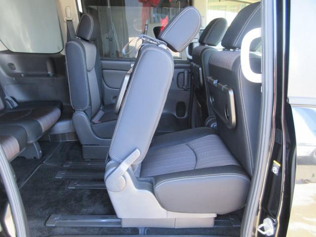 セレナ ハイウェイスター　Ｖセレクション＋セーフティ　ＳＨＶ　後期型　衝突軽減　両側電動ドア　８インチナビ　フルセグ　後席モニター　バックカメラ　ＥＴＣ　Ｂｌｕｅｔｏｏｔｈ　クルコン　リモコンスターター　ＵＳＢ端子　ＬＥＤライト　タイミングチェーン（19枚目）