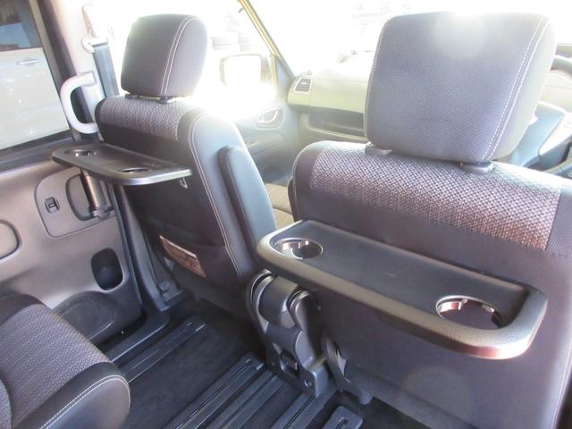 セレナ ハイウェイスター　Ｖセレクション＋セーフティ　ＳＨＶ　後期型　衝突軽減　両側電動ドア　８インチナビ　フルセグ　後席モニター　バックカメラ　ＥＴＣ　Ｂｌｕｅｔｏｏｔｈ　クルコン　リモコンスターター　ＵＳＢ端子　ＬＥＤライト　タイミングチェーン（21枚目）