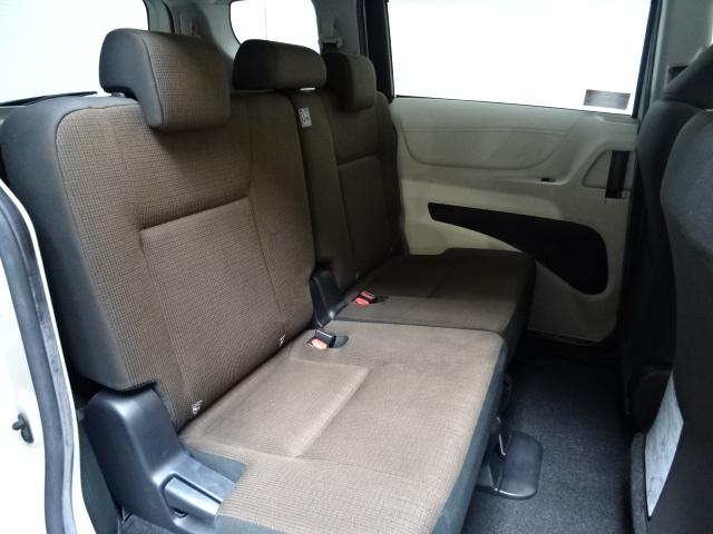 シエンタ ハイブリッドG ナビゲーションETC両側電動スライドドアリアカメラアルミホイールワンオーナー7人 ブレーキサポート 電動格納式ドアミラー USB接続 LEDライト Bカメラ 地デジ Aライト 衝突安全ボディ クルコン(21枚目)