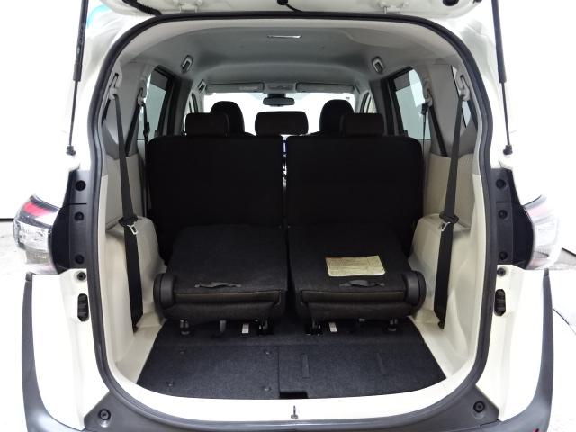 シエンタ ハイブリッドG ナビゲーションETC両側電動スライドドアリアカメラアルミホイールワンオーナー7人 ブレーキサポート 電動格納式ドアミラー USB接続 LEDライト Bカメラ 地デジ Aライト 衝突安全ボディ クルコン(22枚目)