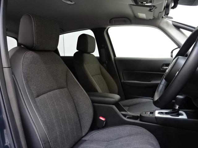 フィット e:HEVホーム 当社デモカー HondaSENSING メモリーナビ リアカメラ ETC USB Bluetooth パーキングセンサー LEDライト 前後誤発進抑制機能 クリソナ 助手席エアバッグ 運転席エアバッグ(16枚目)