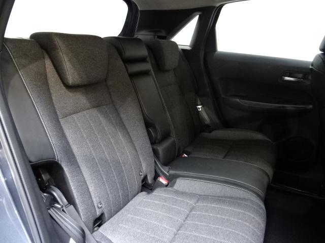 フィット e:HEVホーム 当社デモカー HondaSENSING メモリーナビ リアカメラ ETC USB Bluetooth パーキングセンサー LEDライト 前後誤発進抑制機能 クリソナ 助手席エアバッグ 運転席エアバッグ(17枚目)