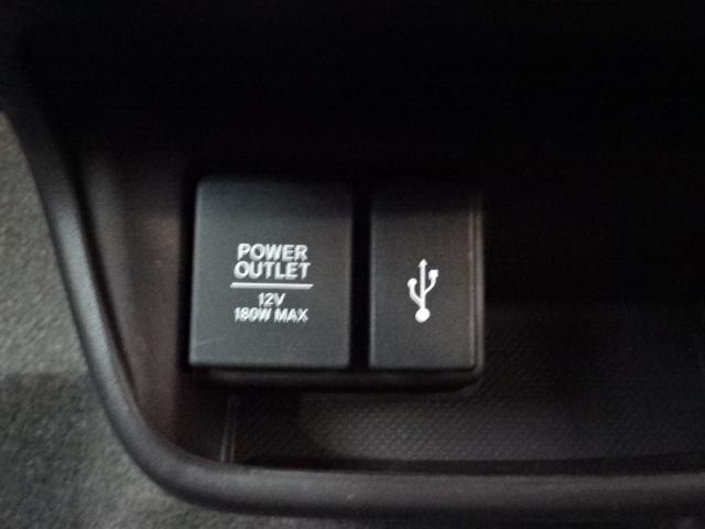 フリード G・ホンダセンシング 6人 前後ドラレコ メモリーナビ リアカメラ 両側電動ドア シートヒーター ETC ドアバイザー ワンオーナー 追突被害軽減ブレーキ iストップ Wエアバッグ パワーウィンドウ 1オ-ナ- スマートキ(12枚目)