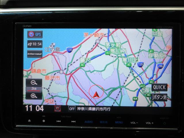 ステップワゴンスパーダ スパーダホンダセンシング　８人　ＨｏｎｄａＳＥＮＳＩＮＧ　ドラレコ　メモリーナビ　リヤカメラ　ＥＴＣ　フルセグＴＶ　純正アルミホイール　盗難防止　助手席エアバッグ　Ｗパワスラ　記録簿有　地デジ　サイドエアバッグ　ＬＥＤライト（3枚目）