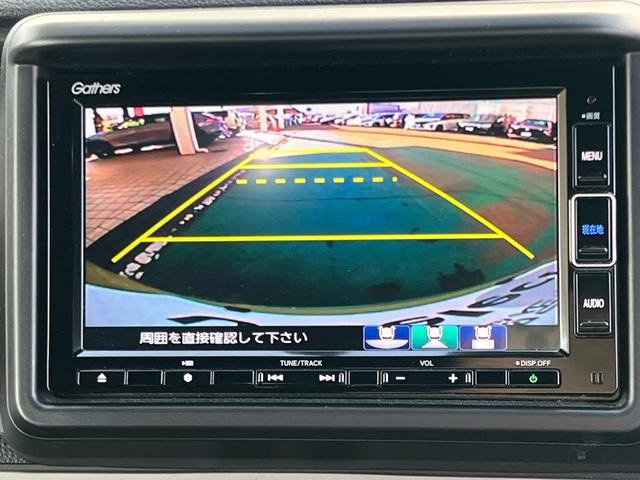 N-VAN+スタイル ファン・ターボ リフトアップ車 社外アルミホイール 純正ナビゲーション 前後ドライブレコーダー ETC USBポート ナビTV 電格ミラー キーレスエントリー 横滑り防止機能 レーンキープ DVD フルセグTV(4枚目)