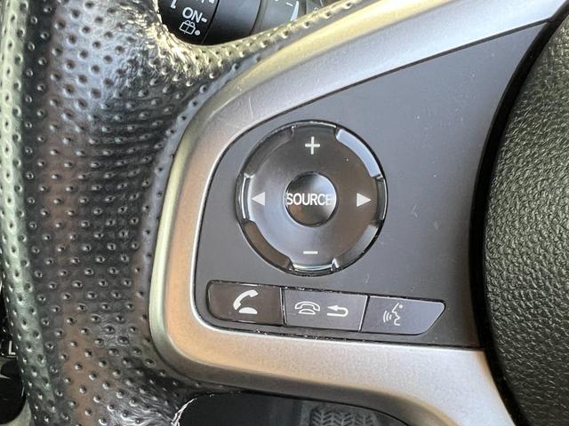 N-VAN+スタイル ファン・ターボ リフトアップ車 社外アルミホイール 純正ナビゲーション 前後ドライブレコーダー ETC USBポート ナビTV 電格ミラー キーレスエントリー 横滑り防止機能 レーンキープ DVD フルセグTV(9枚目)