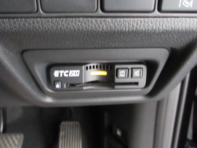 ステップワゴンスパーダ ｅ：ＨＥＶスパーダＧホンダセンシング　７人　ＨｏｎｄａＳＥＮＳＩＮＧ　前後ドラレコ　メモリーナビ　リヤカメラ　ＥＴＣ　フルセグＴＶ　純正アルミホイール　ワンオーナー　ウォークスルー　ＬＥＤライト　ドライブレコーダ　セキュリティアラーム（5枚目）