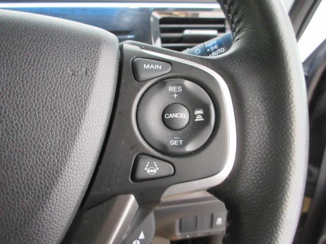 ステップワゴンスパーダ ｅ：ＨＥＶスパーダＧホンダセンシング　７人　ＨｏｎｄａＳＥＮＳＩＮＧ　前後ドラレコ　メモリーナビ　リヤカメラ　ＥＴＣ　フルセグＴＶ　純正アルミホイール　ワンオーナー　ウォークスルー　ＬＥＤライト　ドライブレコーダ　セキュリティアラーム（9枚目）