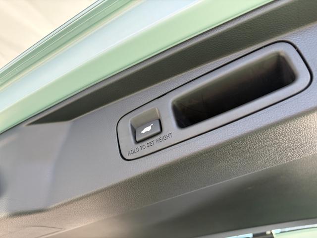 ステップワゴン ｅ：ＨＥＶエアー　当社デモカーナビマルチカメラドラレコＥＴＣ　前後誤発進抑制　パワーステアリング　両側Ｐスライドドア　助手席エアバッグ　ＵＳＢ接続　サイドカーテンエアバック　パーキングセンサー　ＬＥＤヘッドランプ（10枚目）