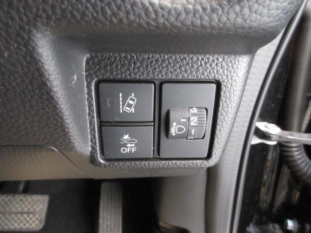 Ｎ－ＢＯＸカスタム Ｌターボ　ＨｏｎｄａＳＥＮＳＩＮＧ　ドラレコ　メモリーナビ　リアカメラ　両側電動スライドドア　シートヒーター　パドルシフト　Ｂｌｕｅｔｏｏｔｈ　ワンオーナー　地デジチューナー　衝突軽減ブレーキサポート　ＰＳ（6枚目）