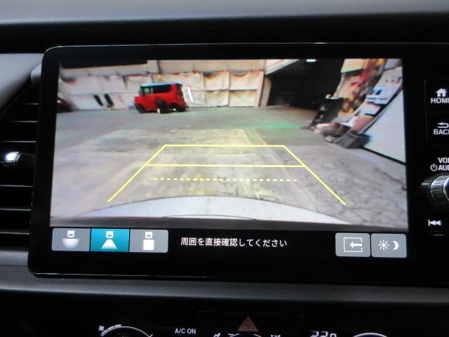 フィット e:HEVRS HondaSENSING 前後ドラレコ メモリーナビ リアカメラ ETC2.0 Bluetooth USB パドルシフト 純正アルミ ドアバイザー ワンオーナー エアバッグ ナビ&TV Dレコ ABS(4枚目)