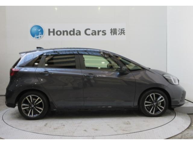 フィット e:HEVRS HondaSENSING 前後ドラレコ メモリーナビ リアカメラ ETC2.0 Bluetooth USB パドルシフト 純正アルミ ドアバイザー ワンオーナー エアバッグ ナビ&TV Dレコ ABS(22枚目)