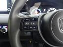 ヴェゼル ｅ：ＨＥＶＸ　ＨｏｎｄａＳＥＮＳＩＮＧ　ドラレコ　メモリーナビ　リアカメラ　ＥＴＣ　ワンオーナー　前後障害物センサー　ＡＡＣ　１オーナ　イモビライザー　スマ－トキ－　誤発進抑制　ＰＷ　クルコン　ＥＳＣ　キーフリー（7枚目）