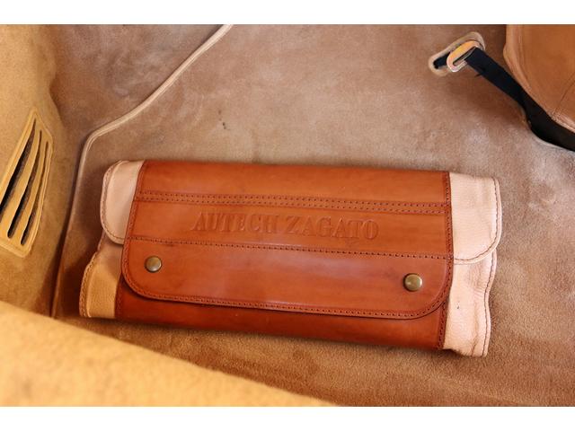 日本 オーテック ザガート ステルビオ AUTECH ZAGATO STELVIO/純正カラー/ブルーロイヤルメタリック/本革シート/ダブルバブルルーフ/純正アルミホイール/純正本革工具ケース/取扱説明書/(24枚目)