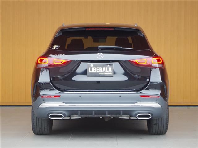 ＧＬＡクラス ＧＬＡ１８０　ＡＭＧライン　純正ＨＤＤナビ　ディストロニック　アクティブブレーキ　ブラインドスポット　レーンキーピングアシスト　３６０°カメラ　パークトロニック　パワーシート　シートヒーター　アンビエントライト　ＬＥＤ（39枚目）