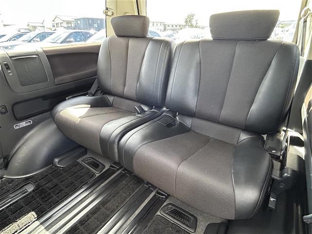 エルグランド ハイウェイスター 純正ナビゲーション/バックカメラ/片側パワースライドドア/ETC/純正フロアマット/クォーターガラス開閉/純正アルミホイール/AFS/スペアキー/取扱説明書(22枚目)