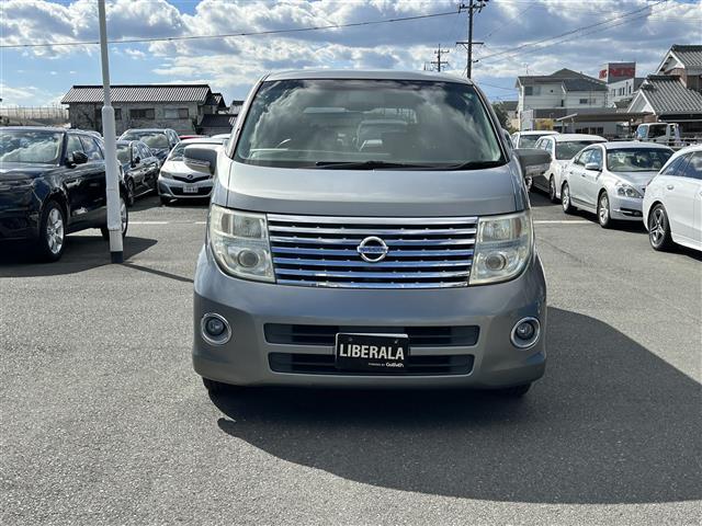 エルグランド ハイウェイスター 純正ナビゲーション/バックカメラ/片側パワースライドドア/ETC/純正フロアマット/クォーターガラス開閉/純正アルミホイール/AFS/スペアキー/取扱説明書(26枚目)