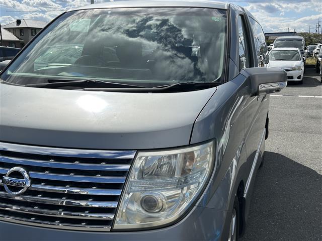 エルグランド ハイウェイスター 純正ナビゲーション/バックカメラ/片側パワースライドドア/ETC/純正フロアマット/クォーターガラス開閉/純正アルミホイール/AFS/スペアキー/取扱説明書(34枚目)