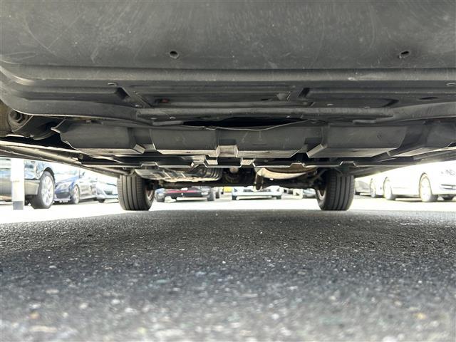 エルグランド ハイウェイスター 純正ナビゲーション/バックカメラ/片側パワースライドドア/ETC/純正フロアマット/クォーターガラス開閉/純正アルミホイール/AFS/スペアキー/取扱説明書(41枚目)