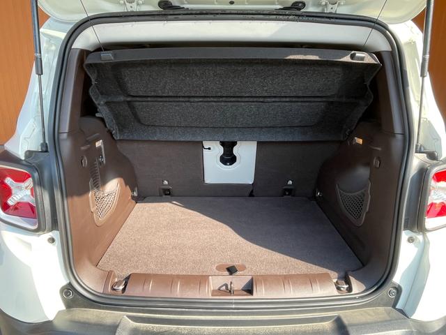 ジープ・レネゲード リミテッド 白革シート シートヒーター パワーシート 社外8インチナビ TV バックカメラ Bluetooth ステアリングヒーター ETC クルコン BSM LKA コーナーセンサー 純正17インチAW ETC(30枚目)