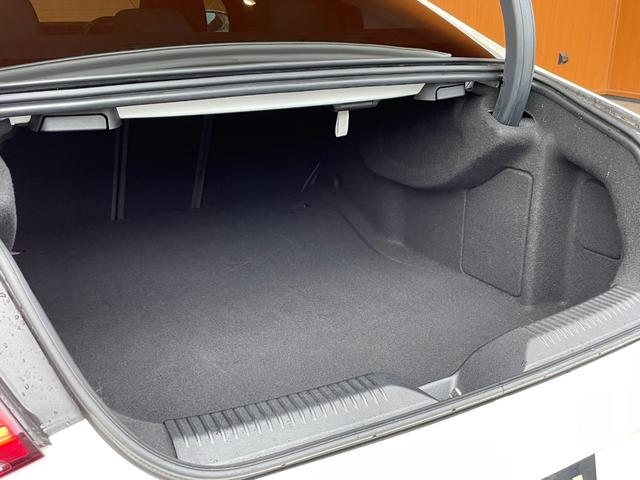 ＣＬＳクラス ＣＬＳ２２０ｄ　スポーツ　エクスクルーシブパッケージ　黒／茶内装　黒革　全席シートヒーター　前席シートベンチレーション　ブルメスター　ヘッドアップディスプレイ　純正ナビ　フルセグＴＶ　３６０度カメラ　レーダーセーフティＰＫＧ　前後ドラレコ（33枚目）