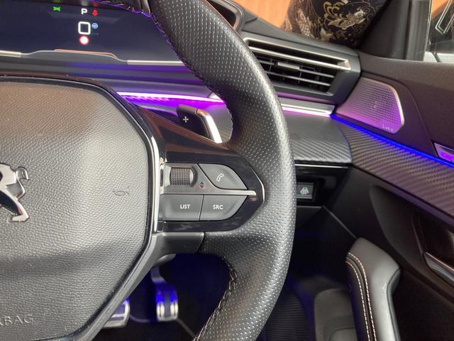 ５０８ ＧＴ　ブルーＨＤｉ　ナッパレザーシート　シートヒーター　メモリナビ　フルセグＴＶ　バックカメラ　ＣａｒＰｌａｙ　ＡＣＣ　ＬＫＡ　ＢＳＭ　メモリ付きパワーシート　ＦＯＣＡＬサウンド　ＬＥＤヘッドライト　純正１８インチＡＷ（12枚目）
