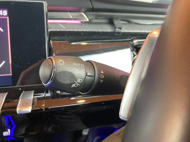 ５０８ ＧＴ　ブルーＨＤｉ　ナッパレザーシート　シートヒーター　メモリナビ　フルセグＴＶ　バックカメラ　ＣａｒＰｌａｙ　ＡＣＣ　ＬＫＡ　ＢＳＭ　メモリ付きパワーシート　ＦＯＣＡＬサウンド　ＬＥＤヘッドライト　純正１８インチＡＷ（13枚目）