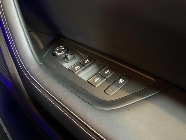 ５０８ ＧＴ　ブルーＨＤｉ　ナッパレザーシート　シートヒーター　メモリナビ　フルセグＴＶ　バックカメラ　ＣａｒＰｌａｙ　ＡＣＣ　ＬＫＡ　ＢＳＭ　メモリ付きパワーシート　ＦＯＣＡＬサウンド　ＬＥＤヘッドライト　純正１８インチＡＷ（24枚目）
