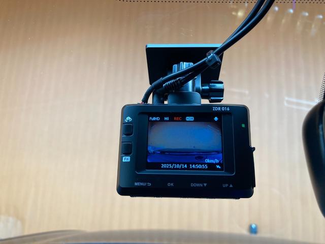 ５０８ ＧＴ　ブルーＨＤｉ　ナッパレザーシート　シートヒーター　メモリナビ　フルセグＴＶ　バックカメラ　ＣａｒＰｌａｙ　ＡＣＣ　ＬＫＡ　ＢＳＭ　メモリ付きパワーシート　ＦＯＣＡＬサウンド　ＬＥＤヘッドライト　純正１８インチＡＷ（26枚目）