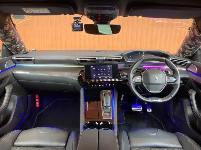 ５０８ ＧＴ　ブルーＨＤｉ　ナッパレザーシート　シートヒーター　メモリナビ　フルセグＴＶ　バックカメラ　ＣａｒＰｌａｙ　ＡＣＣ　ＬＫＡ　ＢＳＭ　メモリ付きパワーシート　ＦＯＣＡＬサウンド　ＬＥＤヘッドライト　純正１８インチＡＷ（27枚目）