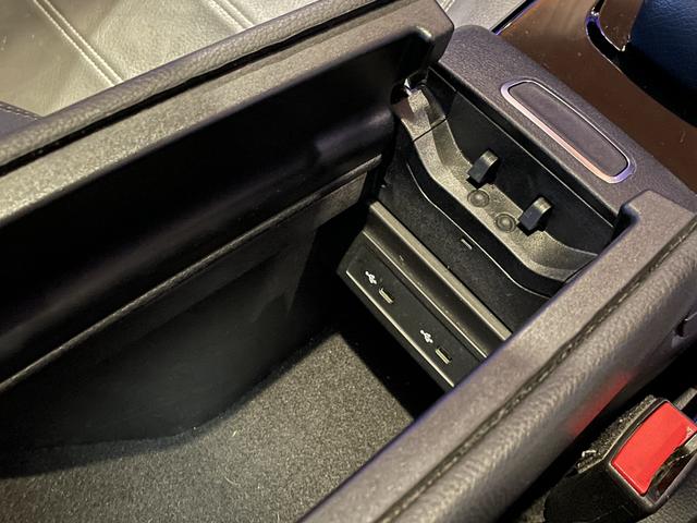 ＣＬＡクラス ＣＬＡ２００ｄ　ＡＭＧライン　パノラマサンルーフ　レザーエクスクルーシブ　黒革シート　シートヒーター　アドバンスドＰＫＧ　アドバンスドサウンド　ヘッドアップディスプレイ　純正ナビ　フルセグＴＶ　３６０度カメラ　ＡＣＣ　ＬＫＡ（23枚目）