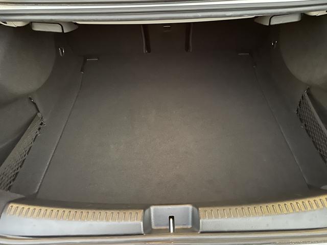 ＣＬＡクラス ＣＬＡ２００ｄ　ＡＭＧライン　パノラマサンルーフ　レザーエクスクルーシブ　黒革シート　シートヒーター　アドバンスドＰＫＧ　アドバンスドサウンド　ヘッドアップディスプレイ　純正ナビ　フルセグＴＶ　３６０度カメラ　ＡＣＣ　ＬＫＡ（32枚目）