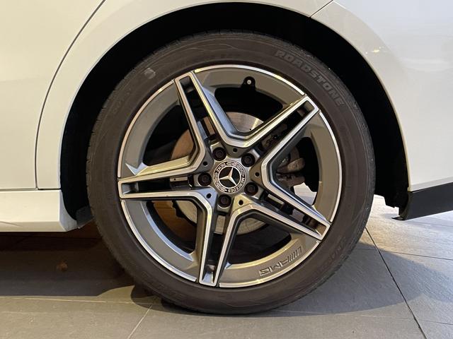 ＣＬＡクラス ＣＬＡ２００ｄ　ＡＭＧライン　パノラマサンルーフ　レザーエクスクルーシブ　黒革シート　シートヒーター　アドバンスドＰＫＧ　アドバンスドサウンド　ヘッドアップディスプレイ　純正ナビ　フルセグＴＶ　３６０度カメラ　ＡＣＣ　ＬＫＡ（35枚目）