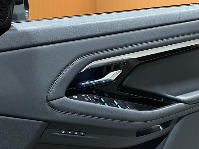 レンジローバーイヴォーク Ｓ　Ｄ２００　ワンオーナー　黒革　シートヒーター　パワーシート　ドライブパック　ナビ　ＣａｒＰｌａｙ　３６０度カメラ　Ｂｌｕｅｔｏｏｔｈ　ＡＣＣ　ＬＫＡ　ブラインドスポット　ＬＥＤヘッドライト　純正２０インチＡＷ（18枚目）