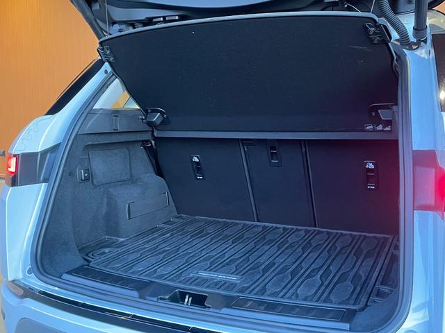 レンジローバーイヴォーク Ｓ　Ｄ２００　ワンオーナー　黒革　シートヒーター　パワーシート　ドライブパック　ナビ　ＣａｒＰｌａｙ　３６０度カメラ　Ｂｌｕｅｔｏｏｔｈ　ＡＣＣ　ＬＫＡ　ブラインドスポット　ＬＥＤヘッドライト　純正２０インチＡＷ（28枚目）