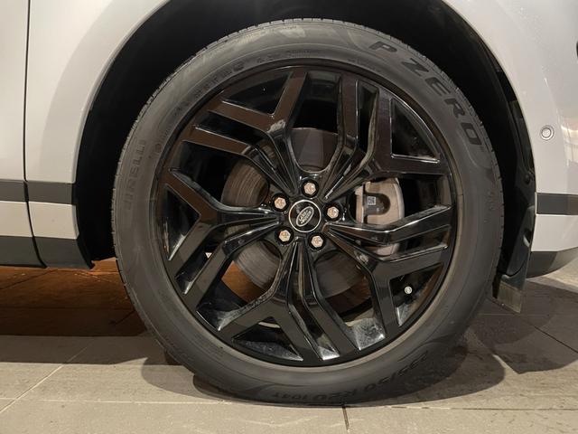 レンジローバーイヴォーク Ｓ　Ｄ２００　ワンオーナー　黒革　シートヒーター　パワーシート　ドライブパック　ナビ　ＣａｒＰｌａｙ　３６０度カメラ　Ｂｌｕｅｔｏｏｔｈ　ＡＣＣ　ＬＫＡ　ブラインドスポット　ＬＥＤヘッドライト　純正２０インチＡＷ（29枚目）