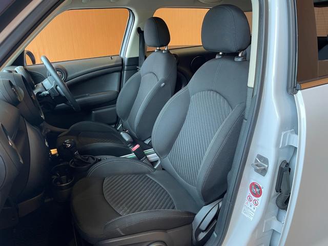 MINI クーパーSD クロスオーバー ナビ TV Bluetooth バックカメラ パドルシフト キーレス ETC 純正17インチブラックホイール HIDブラックヘッドライト オートライト ピアノブラックエクステリア アンビエントライト(27枚目)