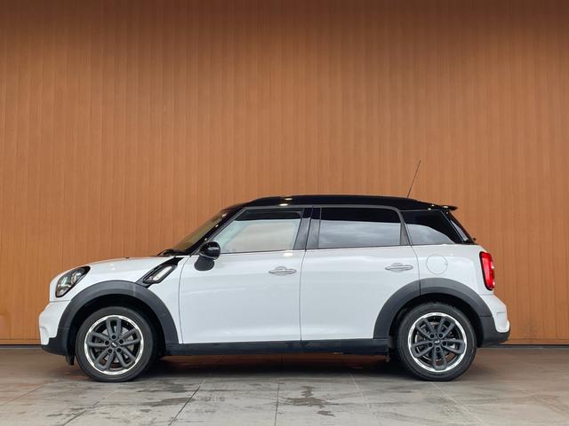 MINI クーパーSD クロスオーバー ナビ TV Bluetooth バックカメラ パドルシフト キーレス ETC 純正17インチブラックホイール HIDブラックヘッドライト オートライト ピアノブラックエクステリア アンビエントライト(38枚目)