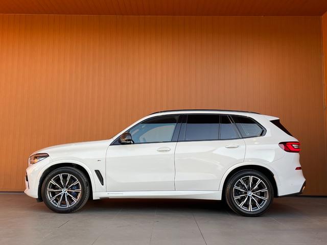 X5 xDrive 35d Mスポーツ 純正ナビ フルセグTV 360度カメラ 黒革シート シートヒーター クリスタルシフト ACC ヘッドアップディスプレイ カーボングリル 純正19インチアルミ パーキングアシスト レーンキープ(42枚目)