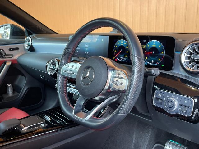 CLAクラス CLA200d AMGライン パナメリカーナグリル サンルーフ 黒赤革シート HUD 360カメラ ナビ TV Bluetooth シートヒーター パワーシート フットトランクオープナー ACC LKA BSM オートハイビーム(19枚目)