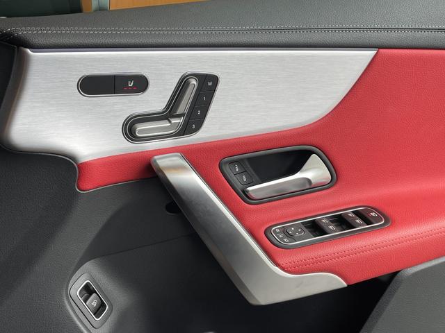 CLAクラス CLA200d AMGライン パナメリカーナグリル サンルーフ 黒赤革シート HUD 360カメラ ナビ TV Bluetooth シートヒーター パワーシート フットトランクオープナー ACC LKA BSM オートハイビーム(27枚目)