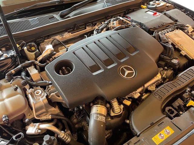 CLAクラス CLA200d AMGライン パナメリカーナグリル サンルーフ 黒赤革シート HUD 360カメラ ナビ TV Bluetooth シートヒーター パワーシート フットトランクオープナー ACC LKA BSM オートハイビーム(55枚目)