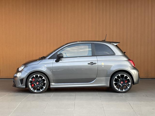 アバルト５９５ コンペティツィオーネ　社外メモリナビ　フルセグＴＶ　バックカメラ　ＣＤ／ＤＶＤ再生／Ｂｌｕｅｔｏｏｔｈ　レコードモンツァマフラー　Ｓａｂｅｌｔシート　Ｂｒｅｍｂｏブレーキキャリパー　ＥＴＣ　ＨＩＤヘッドライト　純正１７ＡＷ（38枚目）