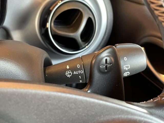 スマートフォーフォー BRABUS スポーツ 社外9インチナビ フルセグTV Bluetooth パノラマガラスルーフ 黒革シート シートヒーター アイドリングストップ コーナーセンサー 衝突被害軽減ブレーキ クルーズコントロール パドルシフト(10枚目)