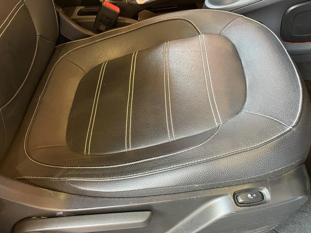 スマートフォーフォー BRABUS スポーツ 社外9インチナビ フルセグTV Bluetooth パノラマガラスルーフ 黒革シート シートヒーター アイドリングストップ コーナーセンサー 衝突被害軽減ブレーキ クルーズコントロール パドルシフト(25枚目)