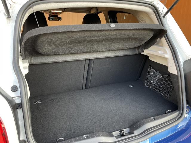 スマートフォーフォー BRABUS スポーツ 社外9インチナビ フルセグTV Bluetooth パノラマガラスルーフ 黒革シート シートヒーター アイドリングストップ コーナーセンサー 衝突被害軽減ブレーキ クルーズコントロール パドルシフト(32枚目)