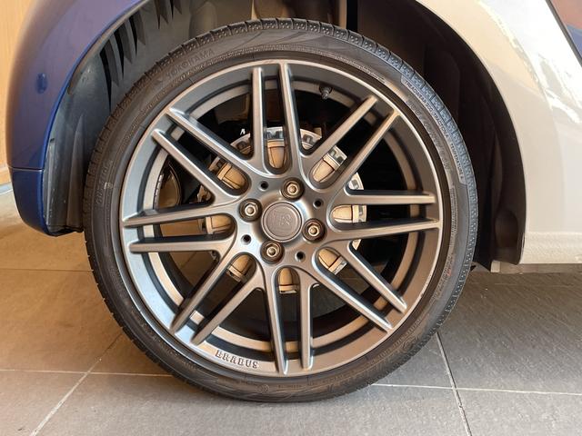 スマートフォーフォー BRABUS スポーツ 社外9インチナビ フルセグTV Bluetooth パノラマガラスルーフ 黒革シート シートヒーター アイドリングストップ コーナーセンサー 衝突被害軽減ブレーキ クルーズコントロール パドルシフト(34枚目)