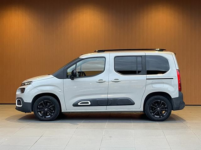 ベルランゴ シャイン 純正ナビ フルセグTV ディスプレイオーディオ 360度カメラ AppleCarPlay ガラスルーフ サンブラインド アクティブクルーズコントロール ブラインドスポットアシスト レーンキープアシスト(42枚目)