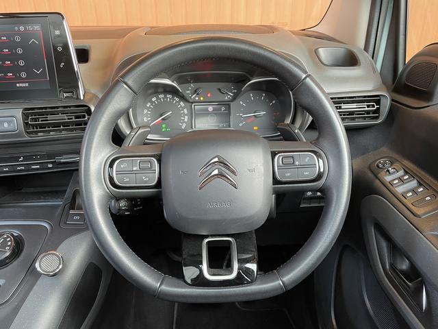 ベルランゴ シャイン ガラスルーフ 純正ディスプレイオーディオ バックカメラ サイドカメラ AppleCarPlay サンブラインド アクティブクルーズコントロール ブラインドスポットアシスト レーンキープ ETC(5枚目)