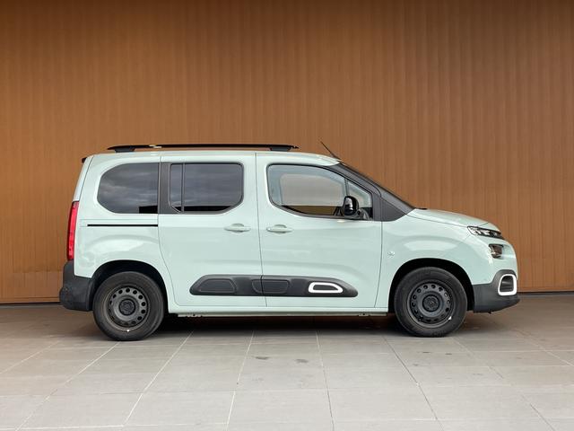 ベルランゴ シャイン ガラスルーフ 純正ディスプレイオーディオ バックカメラ サイドカメラ AppleCarPlay サンブラインド アクティブクルーズコントロール ブラインドスポットアシスト レーンキープ ETC(46枚目)